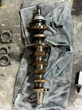 Load image into Gallery viewer, f 150 hp Yamaha CRANKSHAFT 63P-11410-03-00 four stroke 2011-2015 crank
