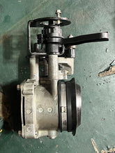 Cargar imagen en el visor de la galería, 115 hp Mercury Optimax THROTTLE BODY 855422A1 Two Stroke 3 Cylinder DFI 2008 compatible with other hps
