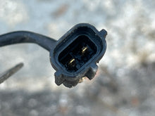Cargar imagen en el visor de la galería, 250 225 hp Mercury SENSOR ASSY 821909 Cylinder block TWO STROKE efi 1994-1996
