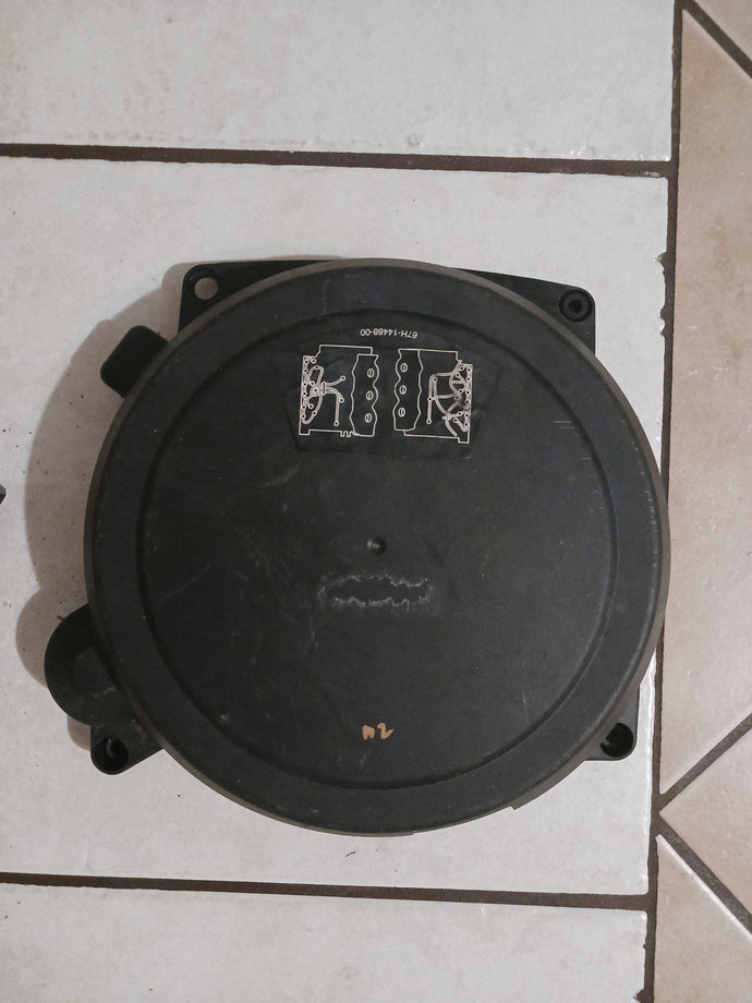 150, 175, 200 hp yamaha flywheel cover two stroke carb motor