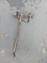 Cargar imagen en el visor de la galería, 75, 80, 85, 90 yamaha two stroke steer hook, steer arm, drag link assy
