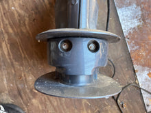 Lade das Bild in den Galerie-Viewer, f 60 50 hp Yamaha 20” long MIDSECTION SWIVEL 6C5-43311-01-8D STEERING BRACKET 69W-42510-01-8D EXHAUST 6C5-41137-02-CA UPPER CASING 6C5-45111-00-8D four stroke 2006-2024 some compatibility 70 hp
