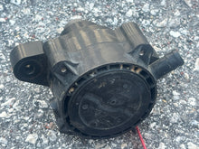 Load image into Gallery viewer, PARTS —-BF 135 115 140 150 Honda 16700-ZY6-013 FUEL PUMP four stroke outboard 2004-up
