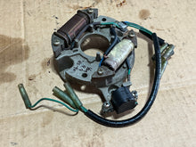 Lade das Bild in den Galerie-Viewer, 9.9 hp Yamaha 6G9-85560-F1-00 base assembly Two Stroke 1984-90 OEM
