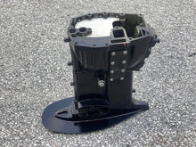 Charger l'image dans la galerie, MFS 50 40 hp Tohatsu midsection DRIVE SHAFT HOUSING long 3KYQ610301 four stroke 2013-2025 some 60 hp
