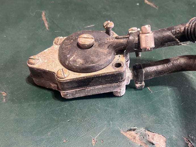 70 hp Johnson 0385784 FUEL PUMP ASSY two stroke 50 - 140 hp 1973-83