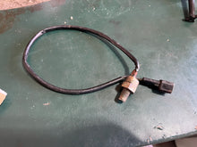 Load image into Gallery viewer, Yamaha THERMOSENSOR 61A-85790-01-00 61A-85790-00-00 two &amp; four stroke electrical
