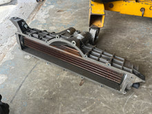 Lade das Bild in den Galerie-Viewer, 350 hp Mercury Verado CAC ASSY FUEL MODULE 8M0035200 8M0092462 END CAP 8M0046698 four stroke 200-400 hp compatible
