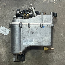 Load image into Gallery viewer, 200 hp Mercury VST Vapor Separator Tank 883245T04 883256T1 FUEL PUMP 881705T1 two stroke EFI
