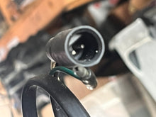 Load image into Gallery viewer, 250 225 200 hp Johnson Evinrude TILT TRIM SENDING UNIT 342386 0586039 355708 335262 two stroke
