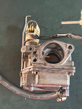 Load image into Gallery viewer, f 25 hp Yamaha 65W-14901-60-00 CARBURETOR ASSY oem 25 HP four Stroke
