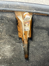 Load image into Gallery viewer, PARTS 150 hp Evinrude e-tec UPPER MOTOR engine COVER 0285631 two stroke 2007+
