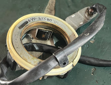 Load image into Gallery viewer, 150 175 200 hp Yamaha 64D-85580-00-00 PULSER COIL 1997-2009 two stroke vmax
