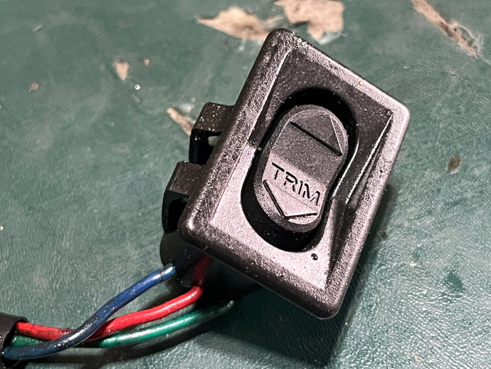 30 - 300 hp Mercury Trim Switch rear cowl electrical EFI verado Mariner 8M0042300 896620001