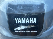 Lade das Bild in den Galerie-Viewer, 150 hp Yamaha hpdi TOP COWLING engine cover 68F-42610-50-4D 68L-42610-50-4D 68H-42610-50-4D two stroke
