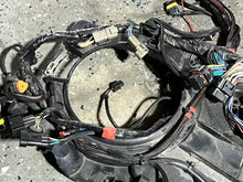 Load image into Gallery viewer, 115 130 hp Evinrude E-tec 0587009 BASE &amp; Engine wiring HARNESS ASSEMBLY two stroke 2010
