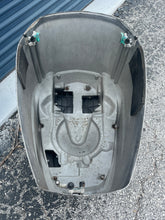 Lade das Bild in den Galerie-Viewer, 225 hp Yamaha TOP COWLING 60Y-42610-00-NA two stroke HPDI vmax
