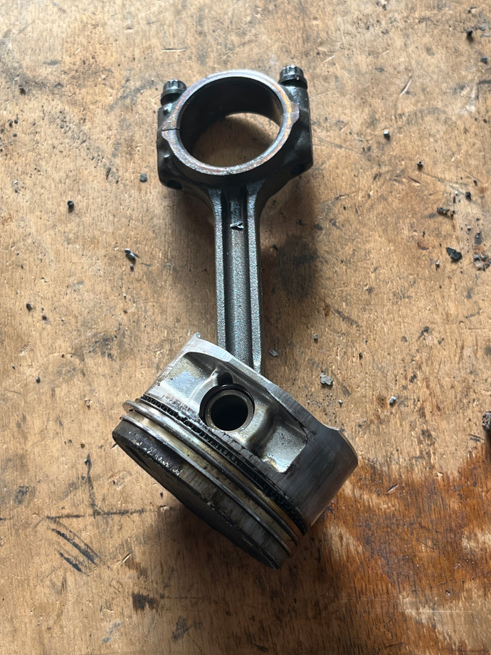 40 30 hp Mercury EFI PISTON STANDARD 893524T07 CONNECTING ROD 856065T1 four stroke 3 cylinder 2005