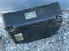 Cargar imagen en el visor de la galería, 250 hp Mercury IGN ECM control Unit 83004417 Ignition ECU 112100-3100 w/ 8300468 EFI ECM Engine Control Unit 830046 8 112100-3120 Two Stroke
