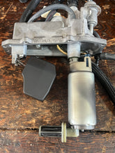 Load image into Gallery viewer, f 150 hp Yamaha vst FLOAT CHAMBER ASSY 63P-14180-20-00 pump 63P-13907-03-00 four stroke 2015-2019 f150xb
