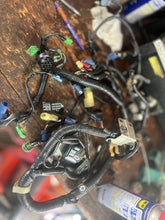 Lade das Bild in den Galerie-Viewer, 1 sold local mar2026—-BF 135 150 hp Honda 32100-ZY5-030 MAIN WIRE HARNESS ASSY | Use from Frame SN 1200962 BF135a
