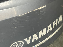 Load image into Gallery viewer, f 150 hp Yamaha engine cover 63P-42610-70-00 TOP COWLING 2017 four stroke 2015-2022 63P-4261A-10-00
