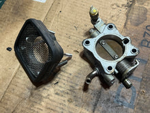 Load image into Gallery viewer, DF 40 50 Suzuki 13300-87J00 Evinrude 5031389 THROTTLE BODY 1999-2010 four stroke
