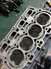 Cargar imagen en el visor de la galería, sold ebay april2025——f 115 hp Yamaha 2003 Cylinder Head 68V-11110-00-94 four stroke 2000-2011 68V-W009A-01-1S
