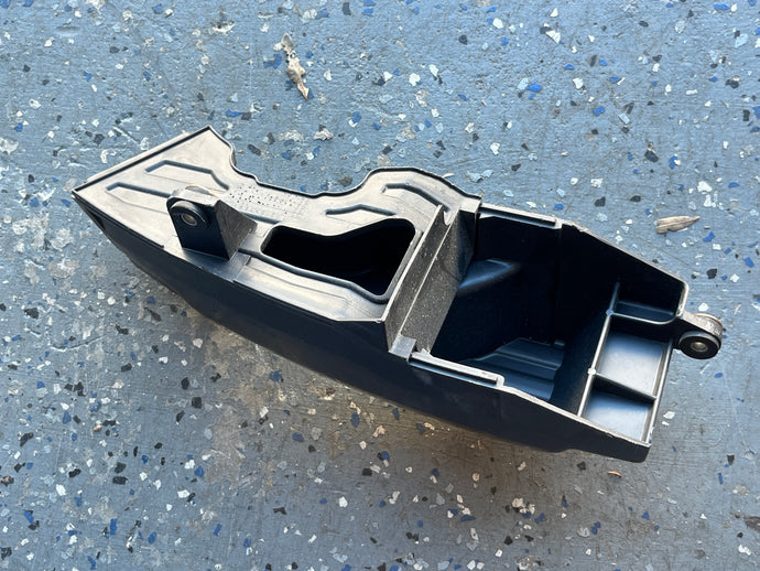 DF 140 115 hp Suzuki DUCT AIR SILENCER 13840-90J00 13810-90J01 four stroke 2001-2013 2013-2020 some 90 100 hp