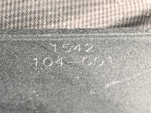Lade das Bild in den Galerie-Viewer, 50 40 hp Tohatsu Nissan IGNITION COIL #1 12” cord 3Z5064690 1542 PLUG CAP 3H6069990 two stroke 2002-2018
