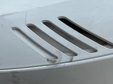 Load image into Gallery viewer, PARTS 150 hp Evinrude e-tec UPPER MOTOR engine COVER 0285631 two stroke 2007+
