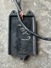 Lade das Bild in den Galerie-Viewer, 135 150 175 200 220 hp Mercury IDLE SPEED CONTROL MODULE 87076A10  Two Stroke 1987-2001
