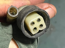 Load image into Gallery viewer, 115 130 hp Yamaha OIL TANK 6E5-21750-05-00 OIL LEVEL GAUGE 6G7-85730-03-00 two stroke 1990-2001
