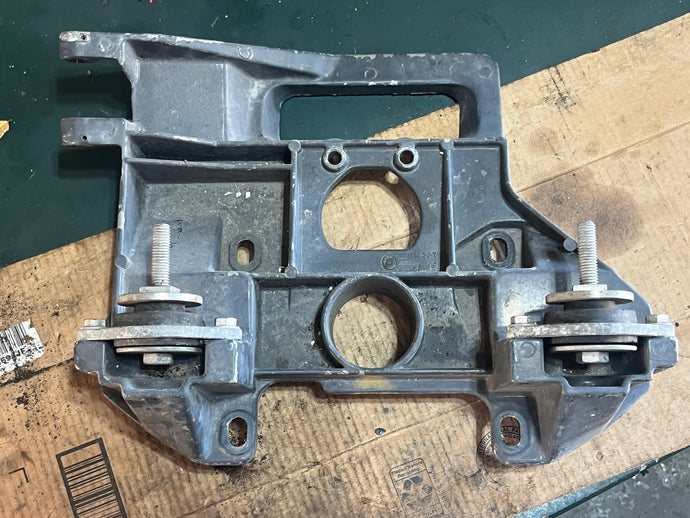 OMC 912537 Cobra Inner Transom Mount Plate 984757 2.3 3.0 4.3 5.0 5.7 5.8 7.5 Liter w/ Mounts
