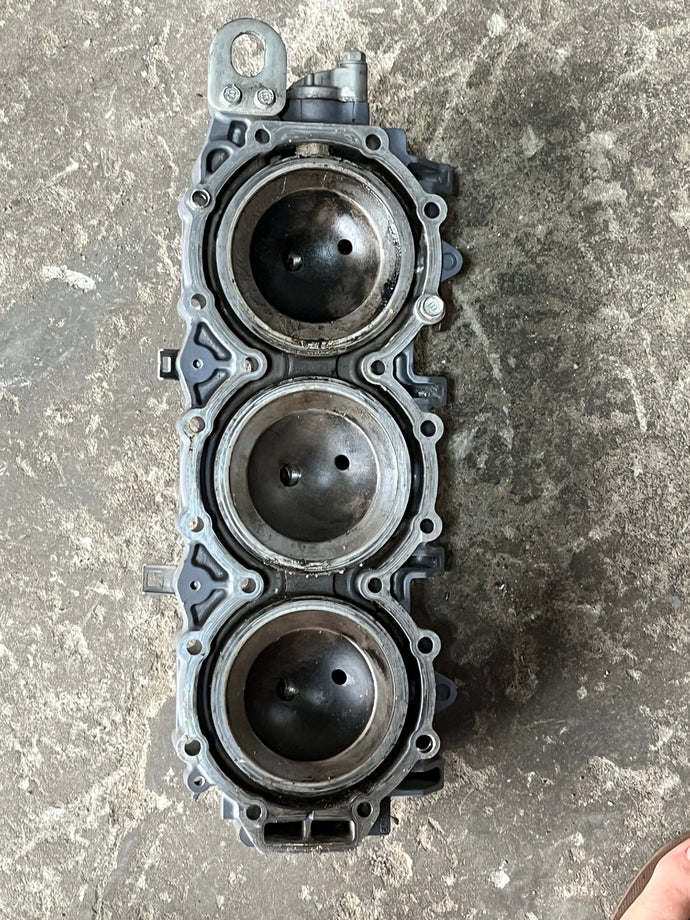 250 225 hp Yamaha HPDI Cylinder Head #1 strbd 60V-11111-00-1S two stroke compatible 150 hp 2005-2009