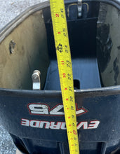 Lade das Bild in den Galerie-Viewer, 175 150 135 hp Evinrude Ficht ENGINE COVER 0285623 0285659 two stroke 2005
