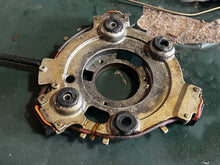 Load image into Gallery viewer, DT 150 200 225  hp Suzuki IGNITION STATOR pulser 32103-92e10 32160-87D11 Two Stroke off Super Six efi
