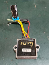 Cargar imagen en el visor de la galería, 150 175 200 hp Mercury 815279T Voltage REGULATOR 6 wires, two stroke EFI 1996 OEM, some 40-200 hp compatibility
