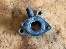 Lade das Bild in den Galerie-Viewer, DF 2.5 hp Suzuki carb INTAKE PIPE 13110-97J10 four stroke 2024 2012-up
