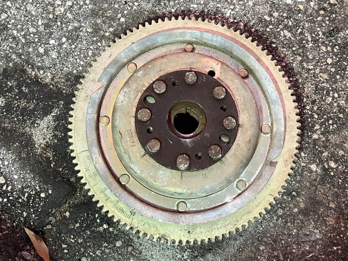 DT 150 hp Suzuki FLYWHEEL MAGNETO 32102-92E00 NUT 09140-18007 two stroke EFI 1989-1997 some compatibility 175 200 225 hp