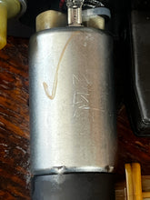Lade das Bild in den Galerie-Viewer, MFS 50 40 hp Tohatsu FUEL VAPOR SEPARATOR ASSY vst 3KY101501 TESTED FOUR STROKE
