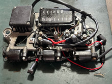 Lade das Bild in den Galerie-Viewer, 75 85 90 hp Yamaha CDI UNIT TIA03-15 1996 688-85540-16-00, 3 - IGNITION COILS 688-85540-16-00, VOLTAGE REGULATOR 692-81910-61-00, BRACKET 688-85542-03-94, STARTER RELAY 6G1-81941-10-00,  RELAY ASSY 61A-81950-00-00

