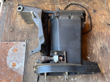 Load image into Gallery viewer, 90 hp Mercury MIDSECTION DRIVESHAFT HOUSING 8974A11 SWIVEL 1499-8710A4 8710A17 8710A20 8M0102865 STEERING ARM PIN 12079A3 12079A9 EXHAUST PLATE 42954A1 42966T LINK ROD 873491 two stroke 3 cylinder 1988
