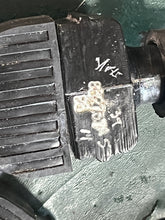 Lade das Bild in den Galerie-Viewer, sold ebay aug2025—-25 hp Mercury 832757A4 ignition COIL two stroke compat 9.9 - 175 hp 1979-1989 832757A3 832757A2
