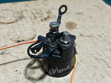 Lade das Bild in den Galerie-Viewer, 40 - 90 hp Yamaha 688-81950-10-00 RELAY STARTER RELAY electrical Two Stroke 1984-93
