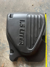 Load image into Gallery viewer, 115 hp Mercury Optimax FLYWHEEL COVER 880198T Two Stroke 3 Cylinder DFI 2008
