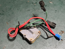 Load image into Gallery viewer, 150 175 200 hp Yamaha 68F-81960-00-00 RECTIFIER &amp; REGULATOR ASSY two stroke OEM 2000-2003 SH680-12
