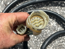 Load image into Gallery viewer, BF 250 225 200 hp Honda KEY SWITCH PANEL HARNESS 32545-ZY6-003 SWITCH 35100-ZY6-003 20’ MAIN HARNESS 32205- ZY6-020AH four stroke 2011
