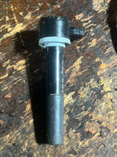 Lade das Bild in den Galerie-Viewer, 135 - 350 hp Mercury Verado IGNITION COIL 8M0039809 four stroke 339-880615T01
