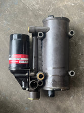 Lade das Bild in den Galerie-Viewer, 350 hp Mercury Verado INTEGRATED OIL MODULE 8M0092405 four stroke 200-400 hp compatibility
